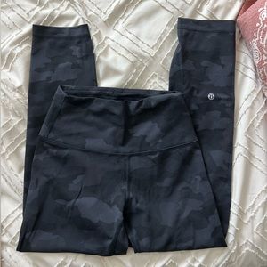 Lululemon Wunder Train Contour Fit High-Rise Crop 23”